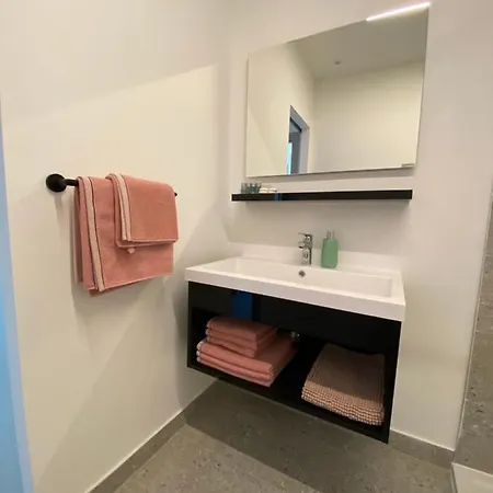 Apartmani Kumenat Biograd Na Moru Exterior photo