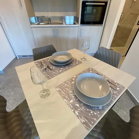 Apartmani Kumenat Biograd Na Moru Exterior photo