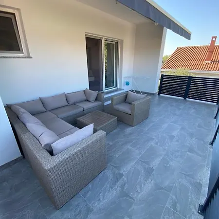 Apartmani Kumenat Biograd Na Moru Exterior photo