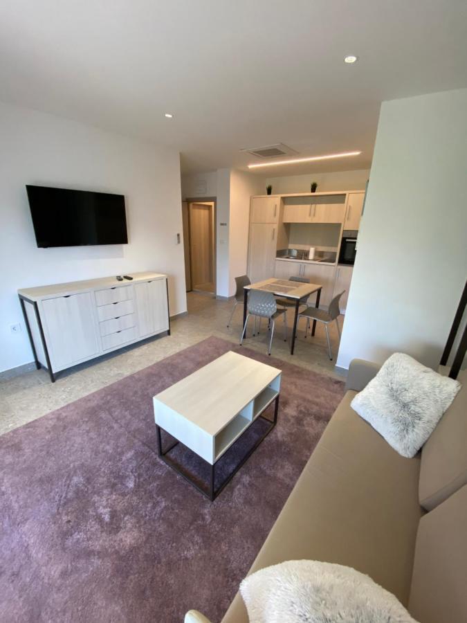 Kumenat Apartmán *
