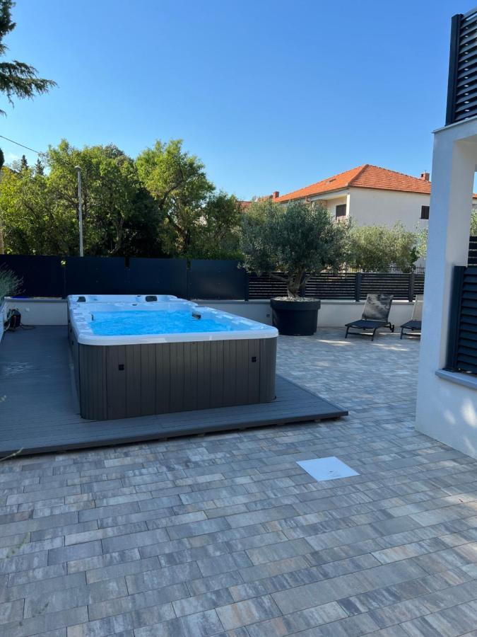 Kumenat * Biograd Na Moru